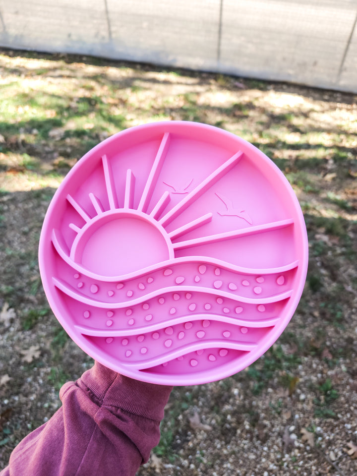 Brewin Aussie Co - The Ocean Waves Slow Feeder 🌊