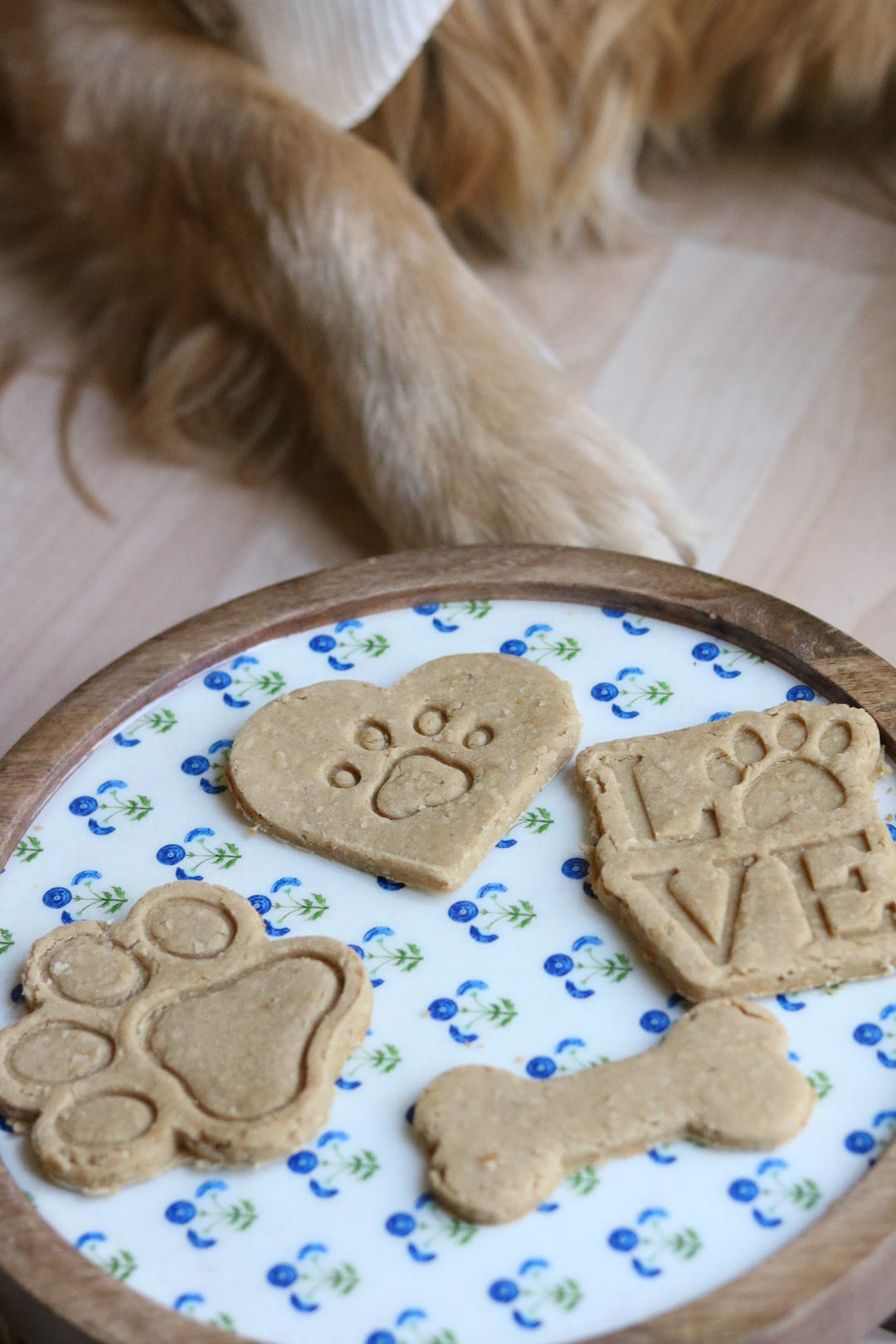 Love Unleashed 🐾 / 4 count